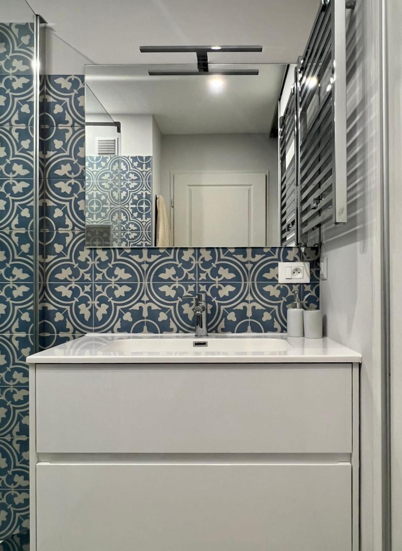 Risso - One Bedroom With Pool, Newly Renovated In Spring 2024 Nice Exterior foto