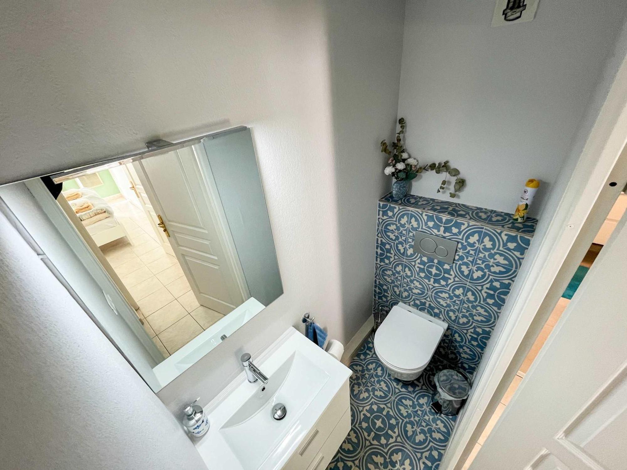 Risso - One Bedroom With Pool, Newly Renovated In Spring 2024 Nice Exterior foto